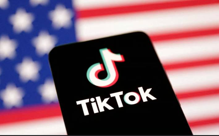 White House promises US-controlled TikTok algorithm