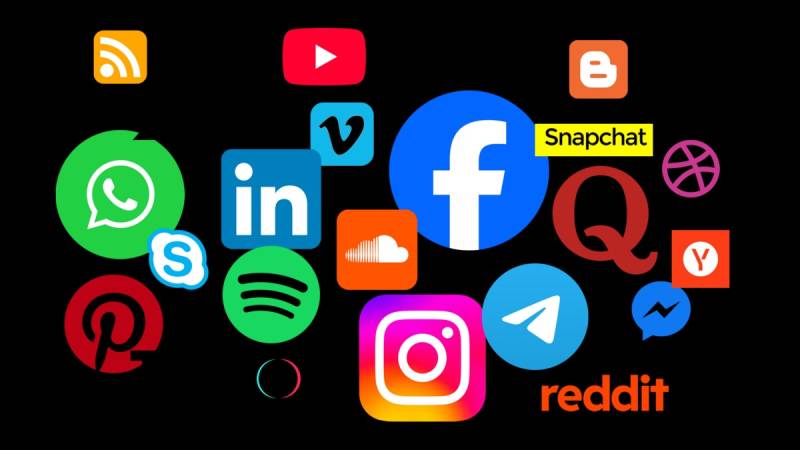 EU chief backs calls to keep children off social media