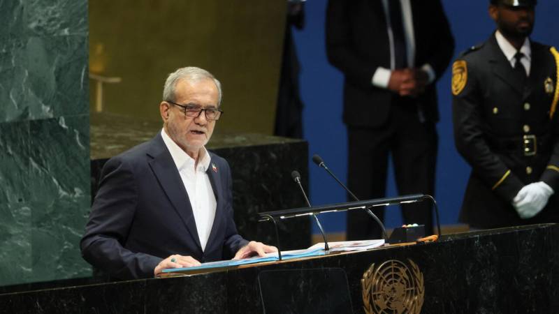 Iran will never seek nuclear weapons, president tells UN