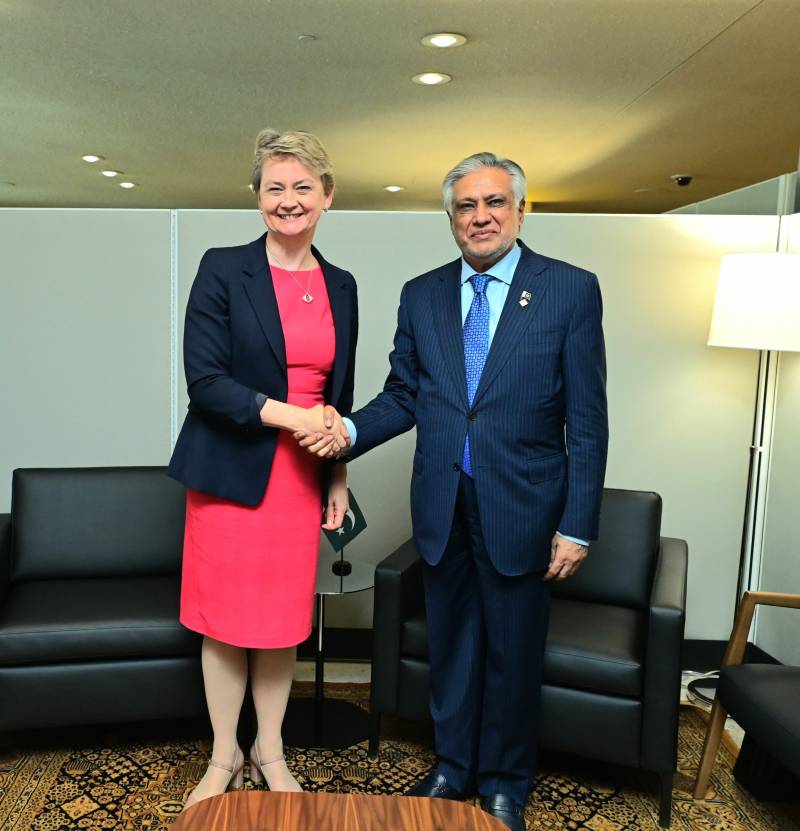 Ishaq Dar, UK Foreign Secretary discuss trade, regional issues at UNGA sidelines