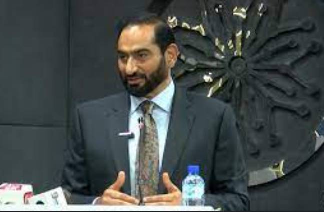 Mian Amir Mahmood proposes divisions be given status of provinces