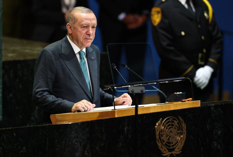 Erdogan calls for settlement of Kashmir dispute in UN speech