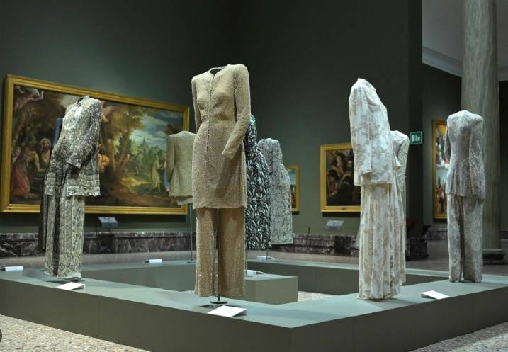 Armani mixes with Renaissance masterpieces in Milan