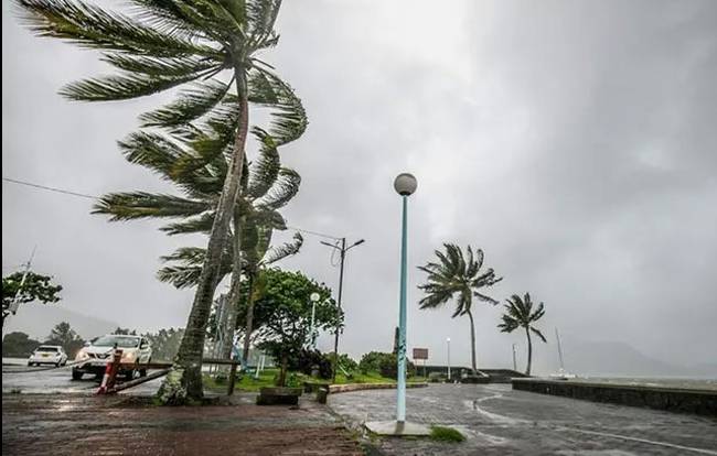 Philippines cancels classes, flights as new storm looms