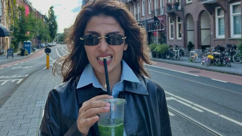 'Shaadi stuff is over': Ayeza Khan shares Amsterdam throwback as she returns to work