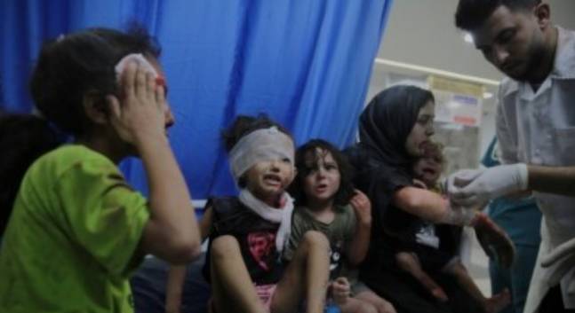 Foreign doctors in Gaza describe worst wounds 'they've ever seen'