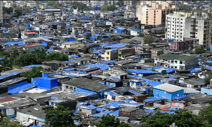 In India's Mumbai, the largest slum in Asia is for sale