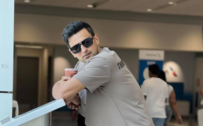 Shoaib Malik expresses pride as son Izhaan performs Umrah