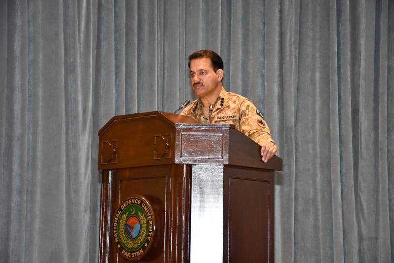 Gujranwala Corps Commander inspires students with message of unity