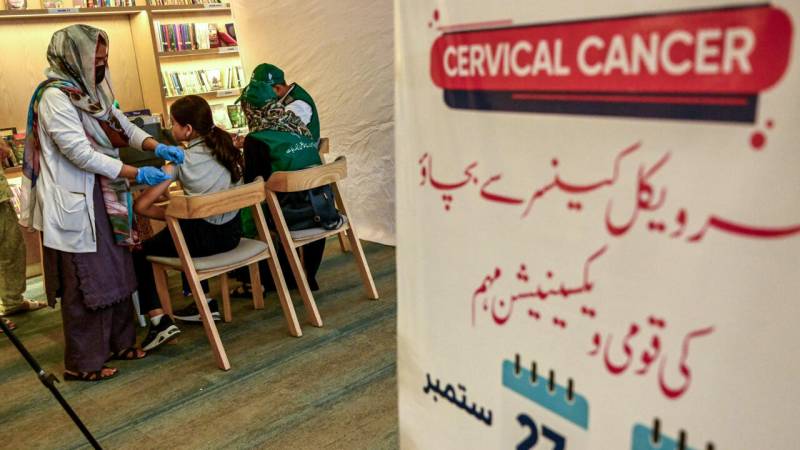 Pakistani parents rebuff HPV vaccine over infertility fears