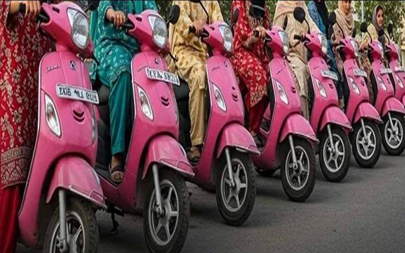 Sindh introduces free scooter scheme for ladies with lottery system