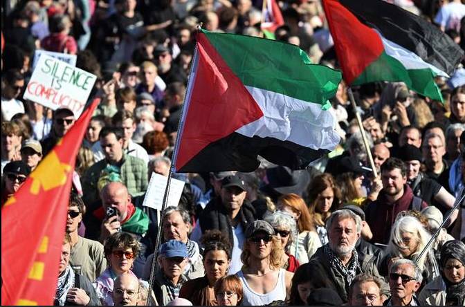 Pressure grows on Germany over rigid support for Israel