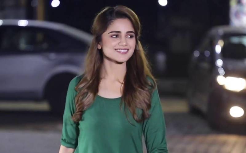 Aima Baig embarks on Umrah again