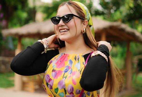 Rabeeca Khan bashed for 'overdoing' it all