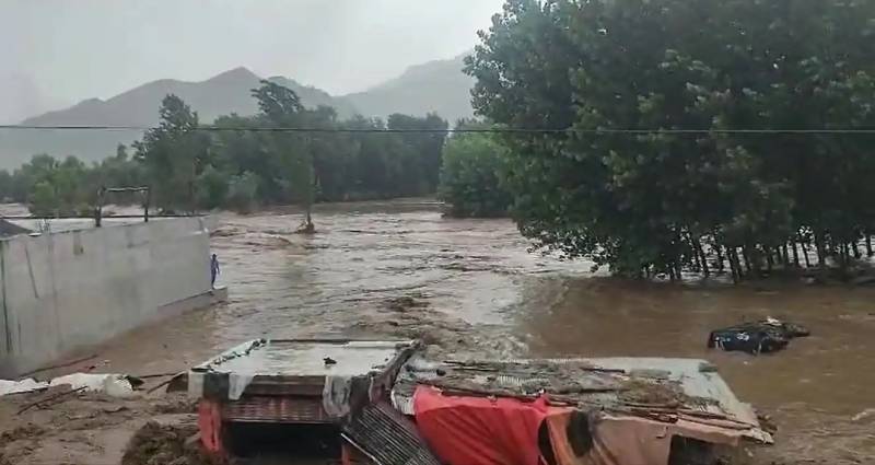 275 children among 1,006 swept away in Pakistan floods 2025, says NDMA