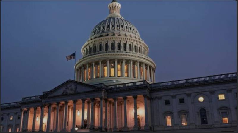 US govt shuts down as Congress fails to reach funding deal