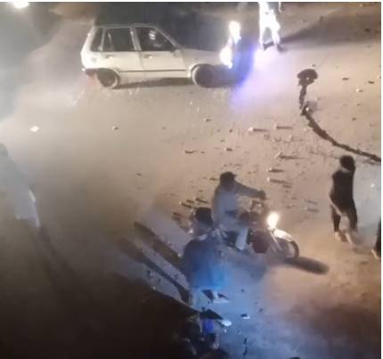 Four police personnel wounded in Peshawar IED blast