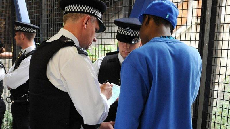 Met police crackdown after BBC films 'toxic' behaviour