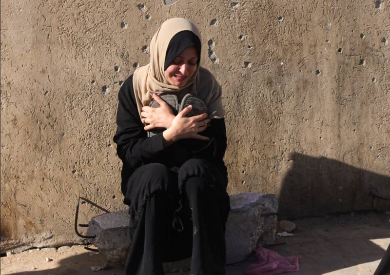 52 Palestinians killed in Israeli strikes on food centres, homes