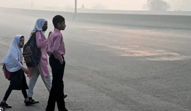 Punjab govt bans all outdoor activities in schools during smog season
