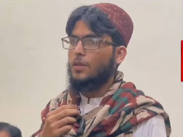 Member of banned organization surrenders in Karak