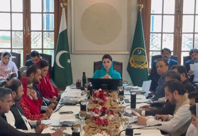 Punjab CM Maryam gets briefing from eight major departments