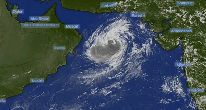 Cyclone Shakti alert: Karachi fishermen halt going to deep sea 