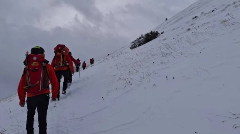 One mountaineer dead, two missing in Slovenia avalanche