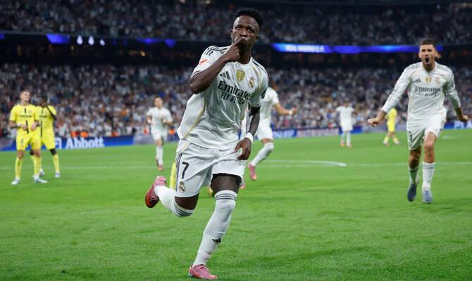 Vinicius double helps Real Madrid beat Villarreal