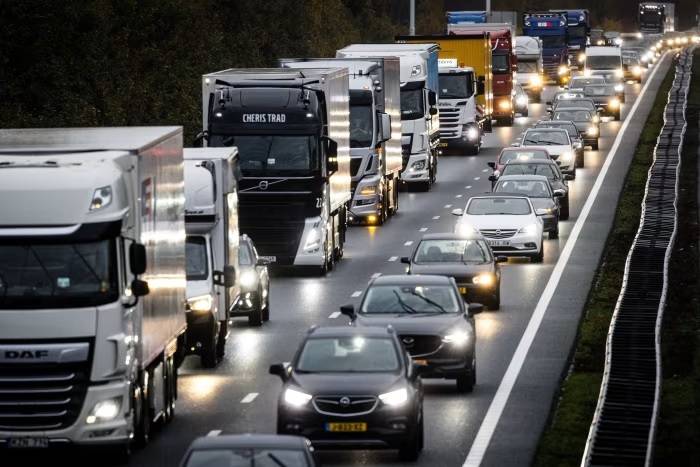At German auto crisis meet, Merz vows to fight EU gas guzzler ban