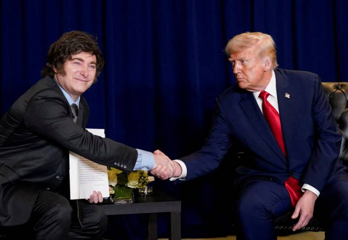 US finalizes $20b economic lifeline for Argentina, buys pesos