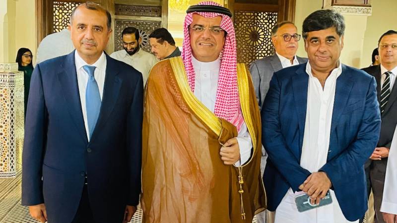 Gohar Ejaz holds meeting with Prince Mansour at Pak Saudi Business Council event