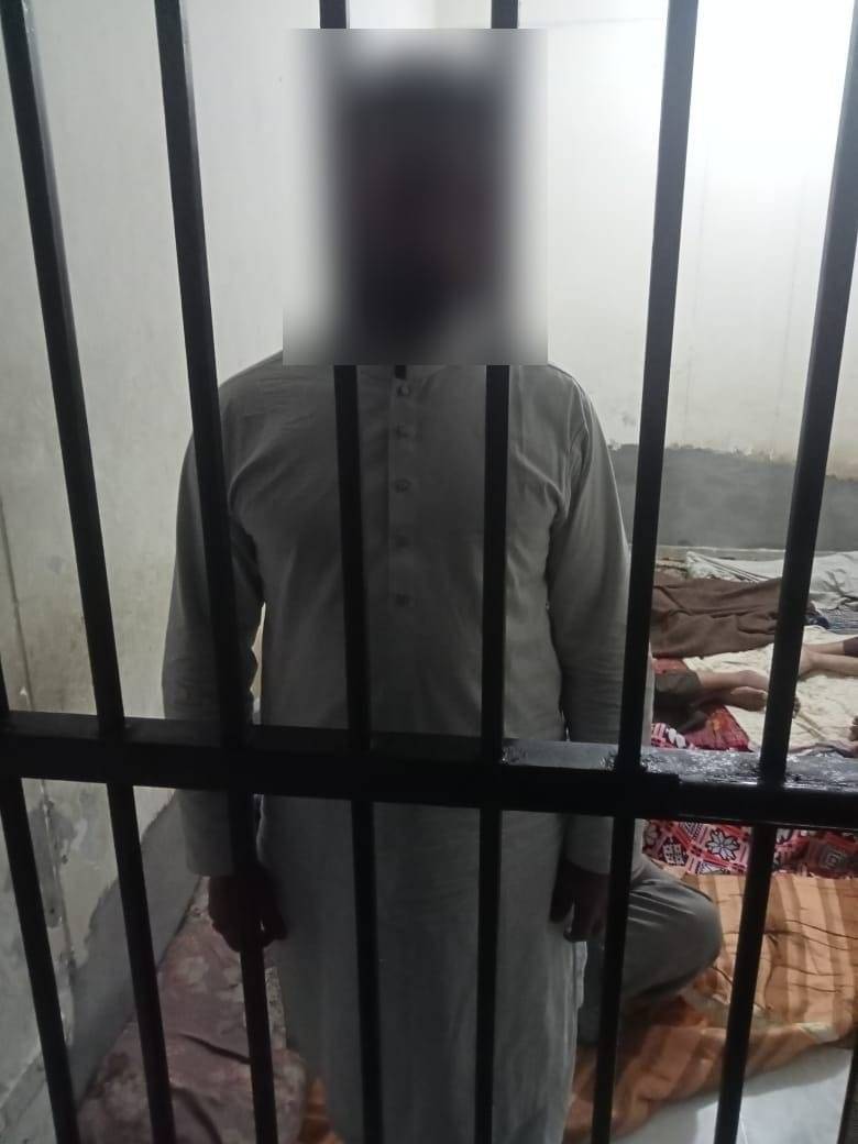 Key member of human trafficking gang forcing women to beg in Saudi Arabia arrested at Faisalabad airport