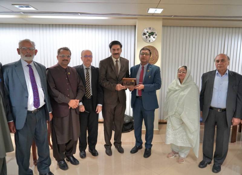 Pakistan launches emergency healthcare training for Palestinians to strengthen medical