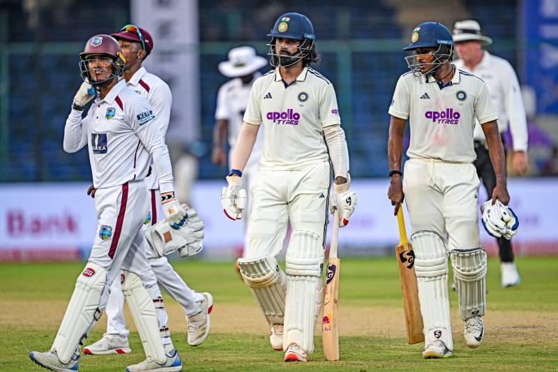 India close in on Test series sweep despite West Indies fightback