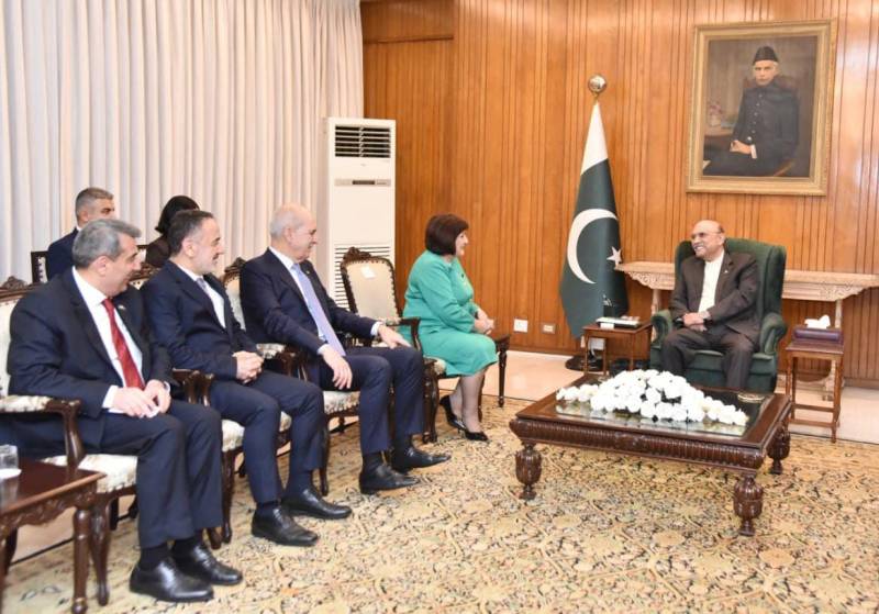 Zardari stresses economic cooperation among Pakistan, Türkiye, Azerbaijan
