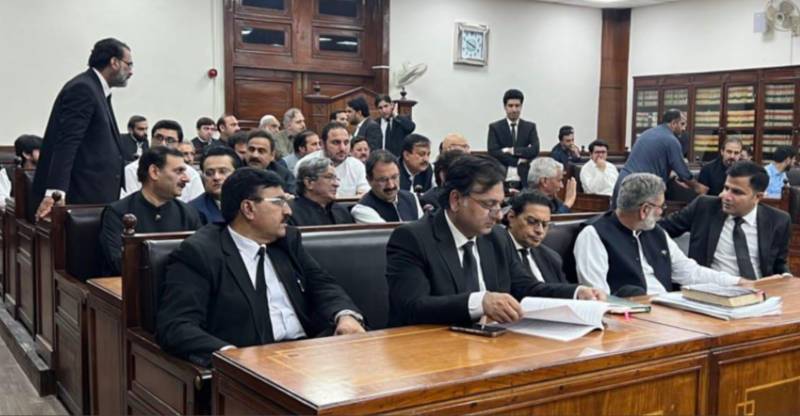 PHC seeks reply from AAG on PTI’s chief minister oath plea