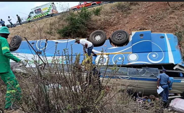 40 killed in South Africa bus crash