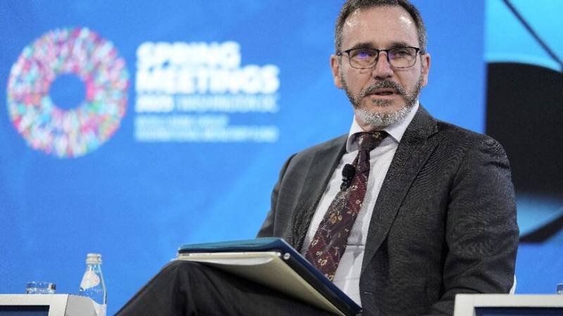 IMF lifts 2025 global growth forecast, warns of ongoing trade 'uncertainty'