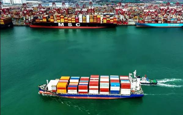 China sanctions 5 US branches of S Korean ship giant Hanwha
