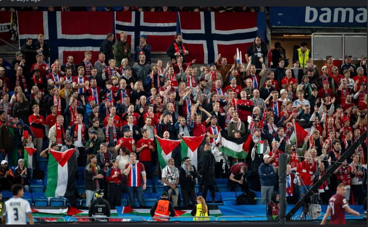 Israeli national anthem booed before World Cup qualifier with Italy