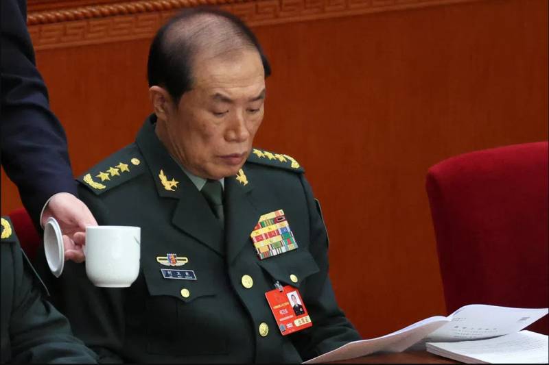 China expels two top-ranked generals from military in graft probe