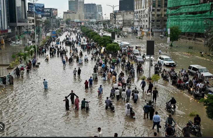 Nearly 900 million poor people exposed to climate shocks, UN warns