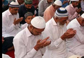 Thanksgiving Day observed to mark return of peace in Palestine