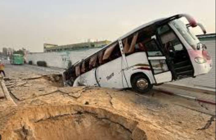 Nine Palestinians killed in Israeli attack on Gaza bus