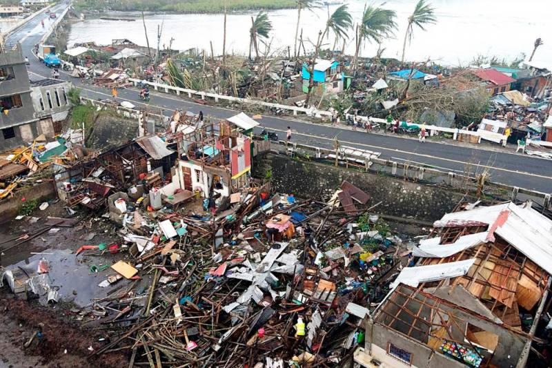 Philippines hit by typhoon Ramil as thousands evacuate