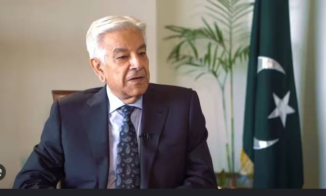 Immediate terror elimination key to Pak-Afghan border peace: Asif
