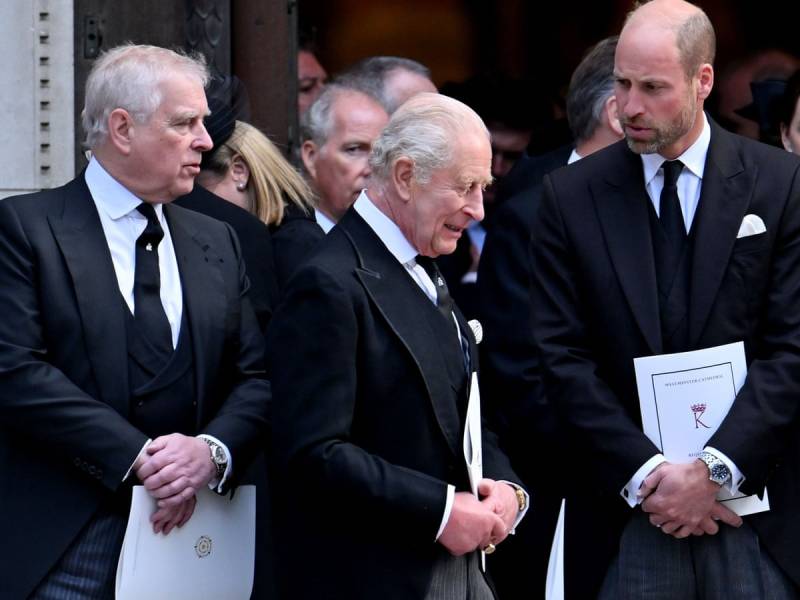 UK lawmakers urge govt to strip Prince Andrew of his titles
