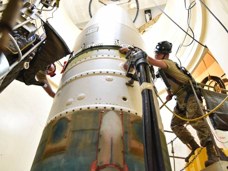 US begins sending nuke workers home as shutdown drags