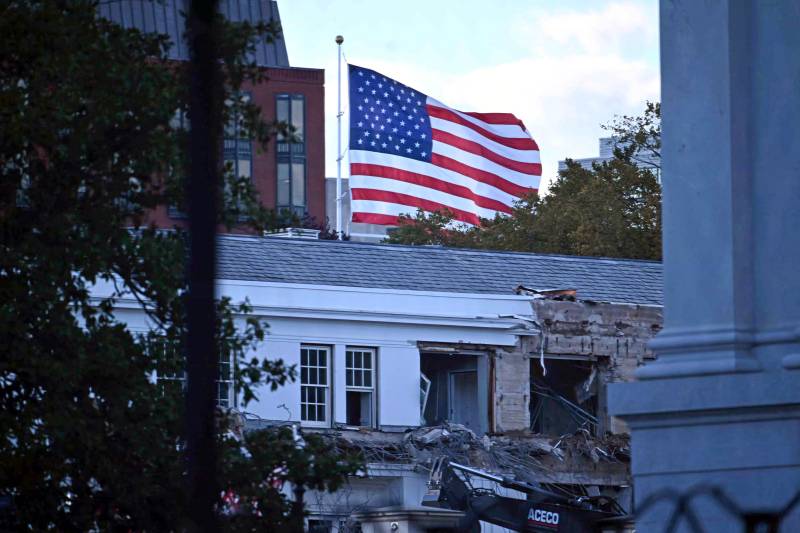 Trump brushes off critics of White House demolition